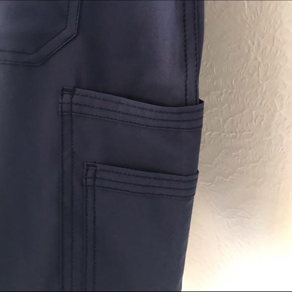Womens pants - Picture 6 of 10